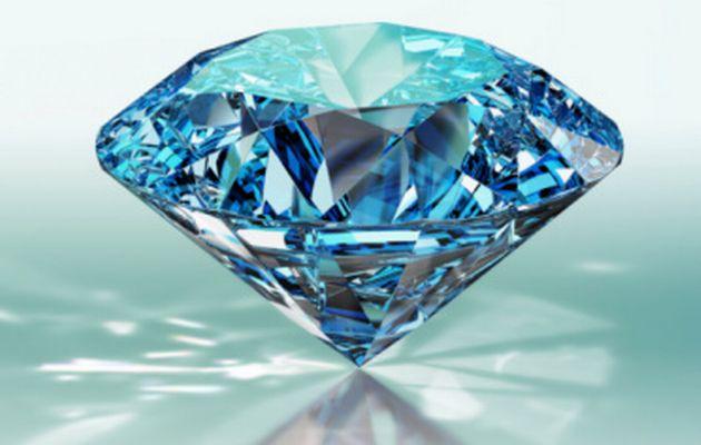 Un diamant de 100 de carate a fost vandut cu 22,1 milioane de dolari