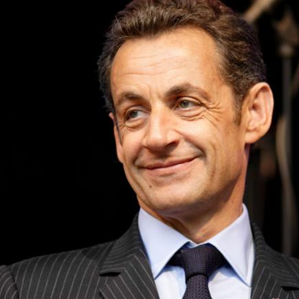 Partidul lui Nicolas Sarkozy îşi schimbă numele: „Republicanii”