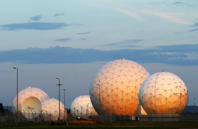 Serviciile secrete germane nu mai spionează pe internet pentru NSA