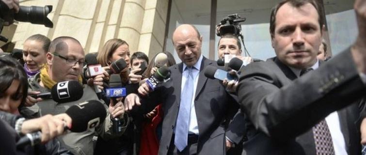 Băsescu știe câte dosare penale i se vor deschide: Niţu e mai frământat de casa din Mihăileanu decât de Revoluţie