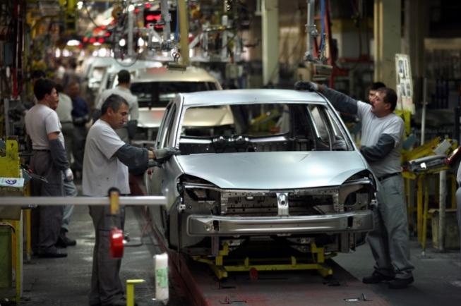 Dacia cere TVA zero pentru mașinile noi