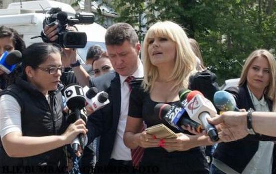 Elena Udrea, în faţa judecătorilor de ziua ei. Mesajul transmis de fostul ministru al Dezvoltării