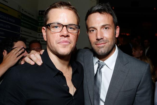 Ben Affleck şi Matt Damon vor face un film inspirat de scandalul din FIFA
