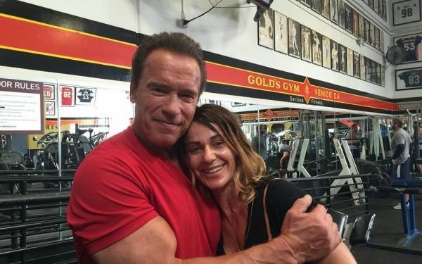 Arnold Schwarzenegger, antrenat de Nadia Comăneci (Video)