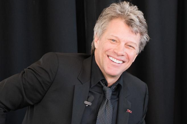 Bon Jovi a înregistrat un nou cântec, pe care îl poţi asculta AICI