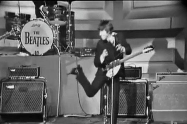 Fanii lui John Lennon, ȘOCAȚI de modul în care fostul Beatles apare într-o înregistrare video