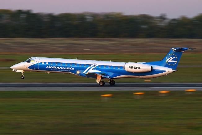 Încă o companie aeriană ucraineană interzisă la zbor către Rusia