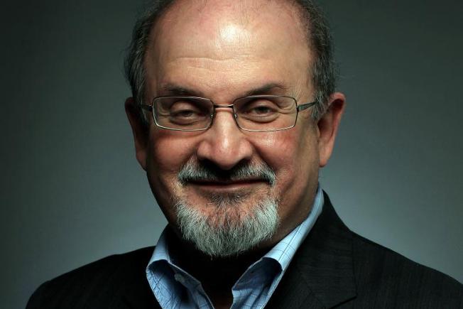 SCANDAL la Târgul de Carte de la Frankfurt. Salman Rushdie susține o prelegere. Iranul cere musulmanilor să boicoteze evenimentul.