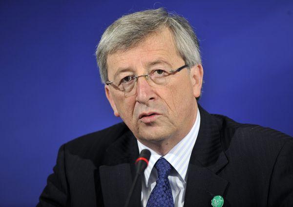 Mesajul de condoleanţe al preşedintelui Juncker în urma tragediei de la Bucureşti