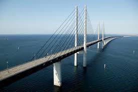 Autorităţile suedeze vor să închidă podul ce leagă Copenhaga de Malmo 