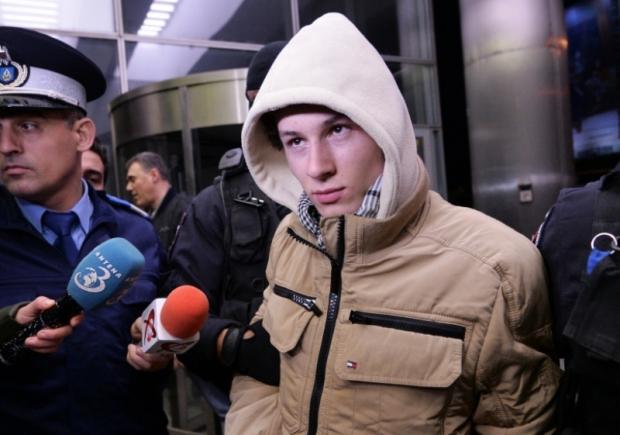 Noaptea minţii. A fost eliberat tânărul din Craiova, jihadistul care dorea să devină martir ISIS