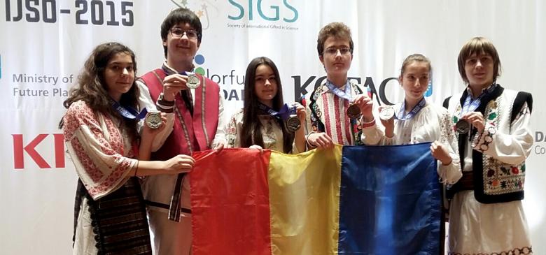 Şase medalii la Olimpiada Internațională de Științe pentru juniori 2015