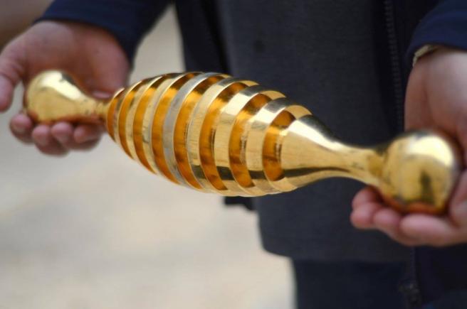 Un obiect misterios din aur, de 8,5 Kg, descoperit în Israel