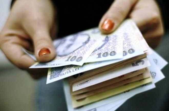 Salariul minim pe economie crește la 1,250 lei, de la 1 mai