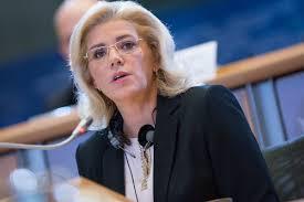 Corina Creţu, apărată de Comisia Europeană, după o anchetă a PE