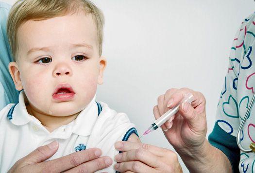 Se Reia Imunizarea Copiilor cu Vaccinul Hexavalent, de Săptămâna Viitoare