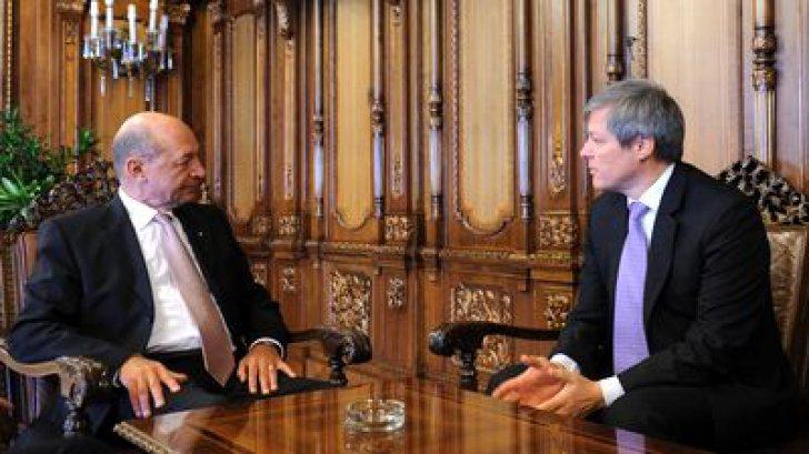 Băsescu, despre Guvernul Cioloș: Este dezamăgitor. Riscă să fie trecut la capitolul 
