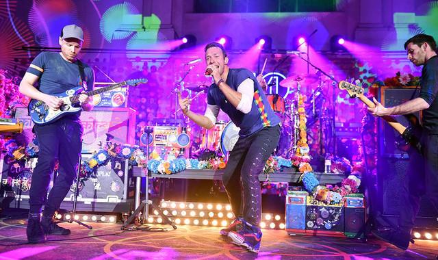 Coldplay a câştigat Marele Premiu la NME Awards 2016