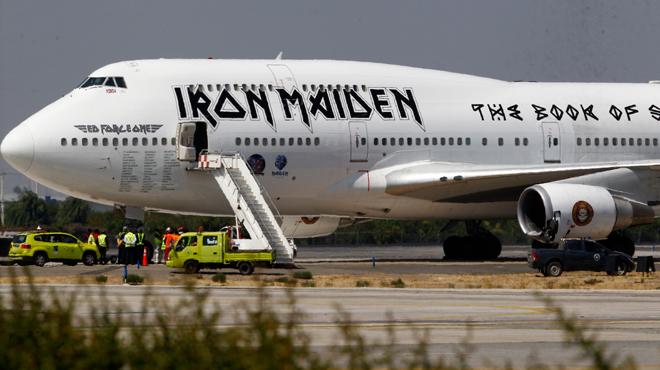 Avionul trupei Iron Maiden a fost GRAV AVARIAT în Chile