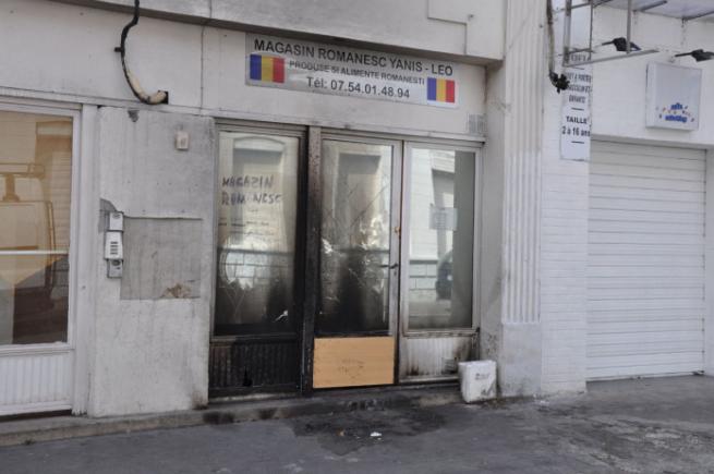 Cine este românul căruia doi agenți municipali francezi i-au incendiat magazinul