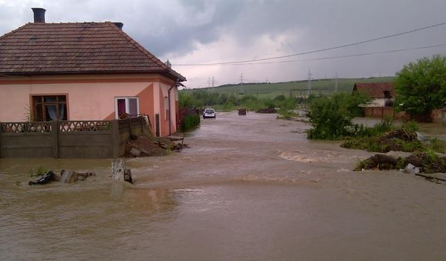 Inundaţii în judeţul Arad
