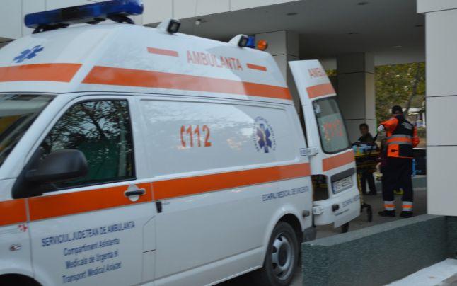 În Bucureşti, pacienţii duşi cu ambulanţe în străinătate erau urgenţe medicale