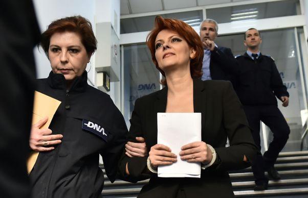 Dosarul de corupţie al Olguţei Vasilescu,întors la Tribunalul Bucureşti. PRIMA REACŢIE a edilului Craiovei  