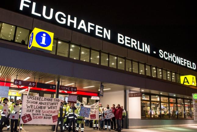 Grevă pe aeroporturile din Berlin: Sute de zboruri au fost anulate