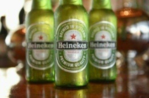 Ungaria vrea să interzică steaua de pe eticheta berii Heineken. Totul a pornit de la marca Ciuc
