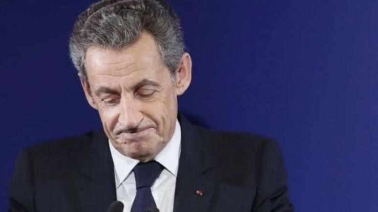 Fostul preşedinte al Franţei, Nicolas Sarkozy, a fost reţinut de poliţie