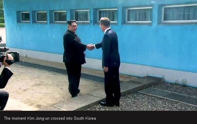 Kim Jong-un a trecut graniţa în Coreea de Sud. A venit cu tăiţei şi a şi glumit!