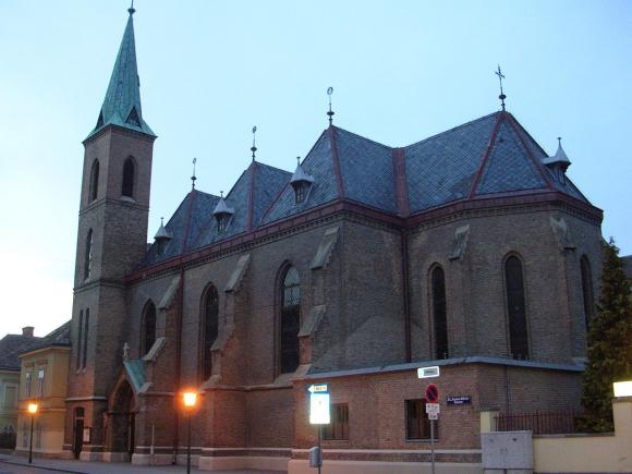 Atac la o biserică din Viena, soldat cu mai multe victime. Poliția este în alertă