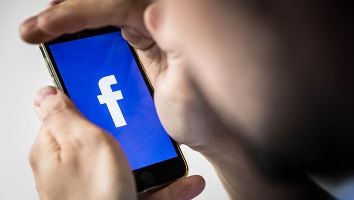 Amendă civilă record pentru Facebook, în scandalul Cambridge Analytica