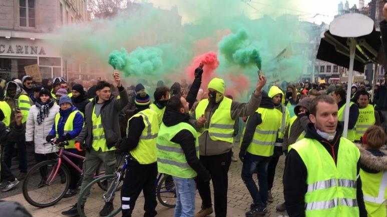 Violenţe la Paris, la un an de la declanşarea mişcării vestelor galbene