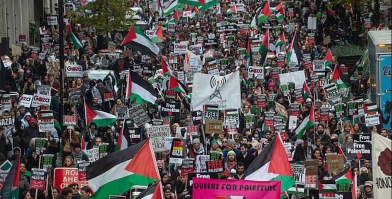 Protestele pro-Palestina au costat Poliția "20 de milioane lire sterline", în timp ce alte mii de persoane au ieșit pe străzile Londrei în al nouălea weekend consecutiv
