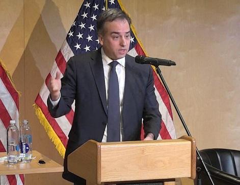 Ambasadorul SUA condamnă pozițiile „periculos de ne-echilibrate” ale Ungariei care „subminează  prietenia” cu SUA