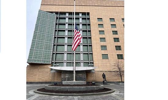 Ambasada americană la Moscova își coboară steagul din respect pentru victimele atentalului
