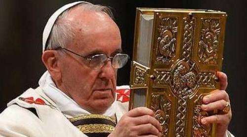 Klaus Iohannis va fi primit de Papa Francisc, la Vatican. Când va avea loc întâlnirea