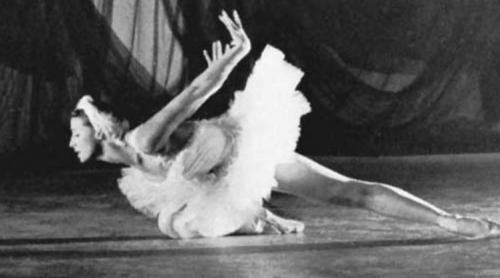 Maia Pliseţkaia a murit. <br />Legendara balerină rusă avea 89 de ani