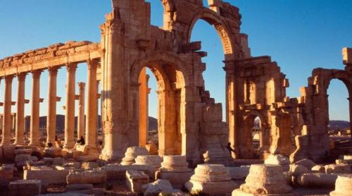Aproape de O CATASTROFĂ INTERNAŢIONALĂ. ISIS a ocupat o parte din oraşul antic Palmyra