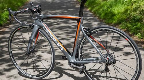 Bicicleta cu care Froome vrea sa castige Turul Frantei costa 10.000 de lire sterline