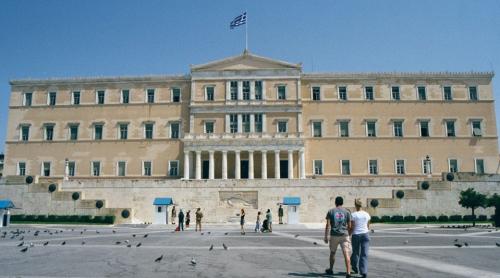 Premierul Greciei, victorios în Parlament: Al doilea pachet de măsuri, aprobat