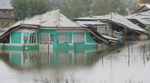 În plină secetă, bani pentru inundaţii. Bruxelles-ul ne dă 8,5 milioane de euro