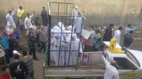 ISIS a executat 19 fete care au refuzat ”jihadul sexual”