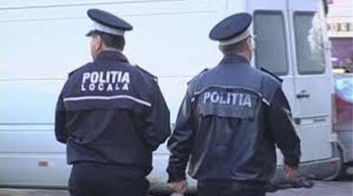 Cei doi poliţişti din Călăraşi, acuzaţi că au violat o fată 15 ani, arestați preventiv pentru 30 de zile