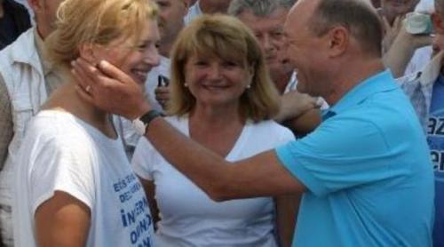 Dosarul „NANA“ se întoarce la Parchetul General. Şi fiica fostului preşedinte, Traian Băsescu, are pus sechestru pe o parte din moşia de la Nana 