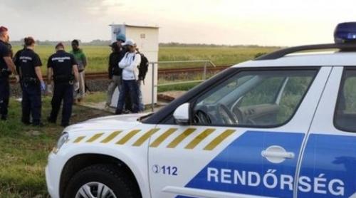 Poliția ungară a reținut patru români care transportau cu un camion 21 de refugiați 