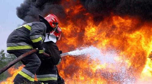 TRAGEDIE LA CONSTANȚA! Pompier MORT în urma unei explozii