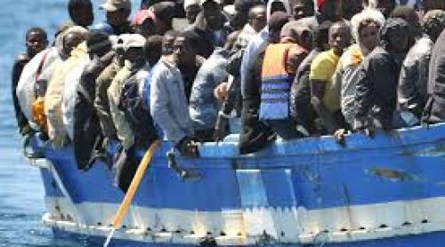 4.300 de migranţi au debarcat la Pireu, marţi seara şi miecuri în zori, cu destinaţia Europa de Nord