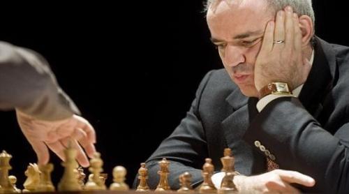 Garry Kasparov, despre Putin: Pariez ultimul meu dolar că va muri la Kremlin. După el va veni ceva teribil!